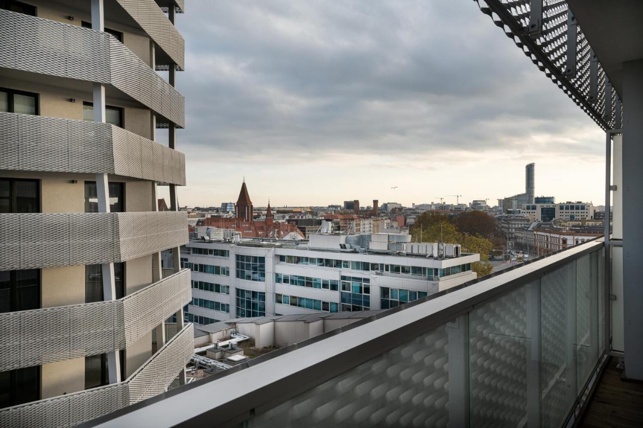 Rentplanet - Apartamenty Atal Tower Breslavia Esterno foto