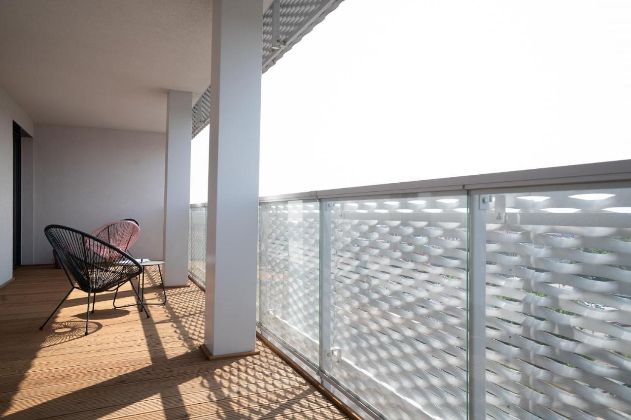 Rentplanet - Apartamenty Atal Tower Breslavia Esterno foto