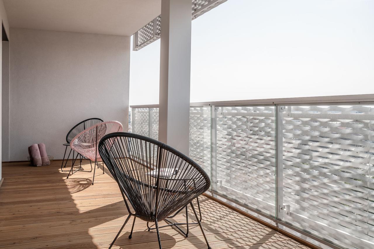 Rentplanet - Apartamenty Atal Tower Breslavia Esterno foto