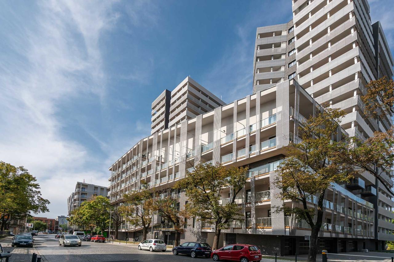 Rentplanet - Apartamenty Atal Tower Breslavia Esterno foto